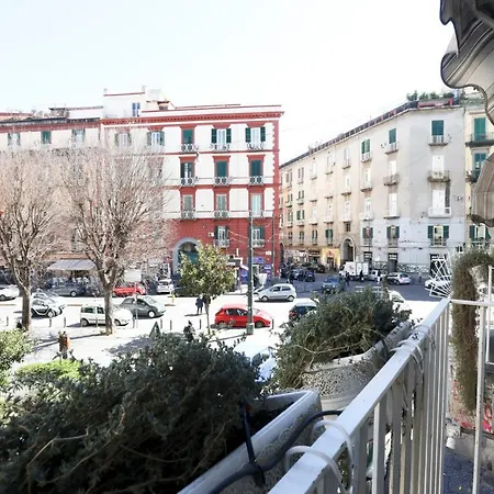 Guesthost - Fate Foria Style House Apartment
