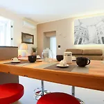 Апартаменты Fate Foria Style House *